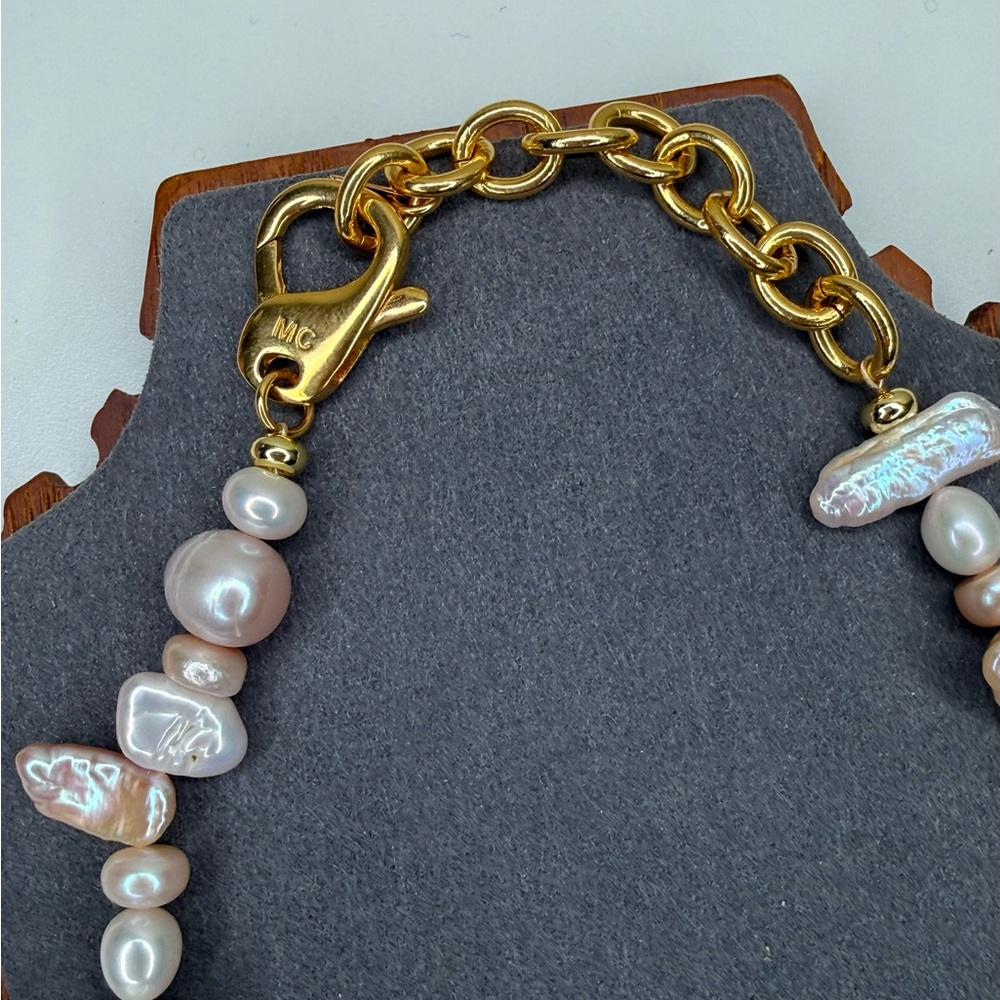 Joolz by Martha Calvo Bear It All Pearl Teddy Necklace MC Sold Out - Picture 8 of 10